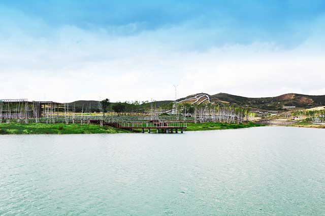 2-烏蘭浩特市神駿山生態修復及景觀項目.jpg 2-烏蘭浩特市神駿山生態修復及景觀項目.jpg